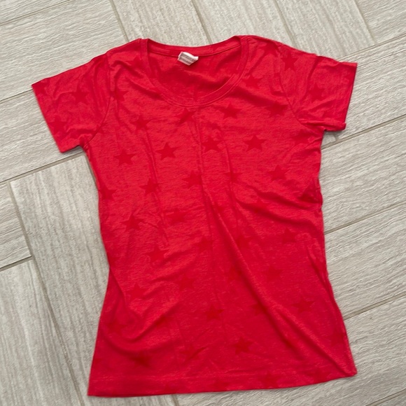 Women’s red star tee shirt - Picture 1 of 3